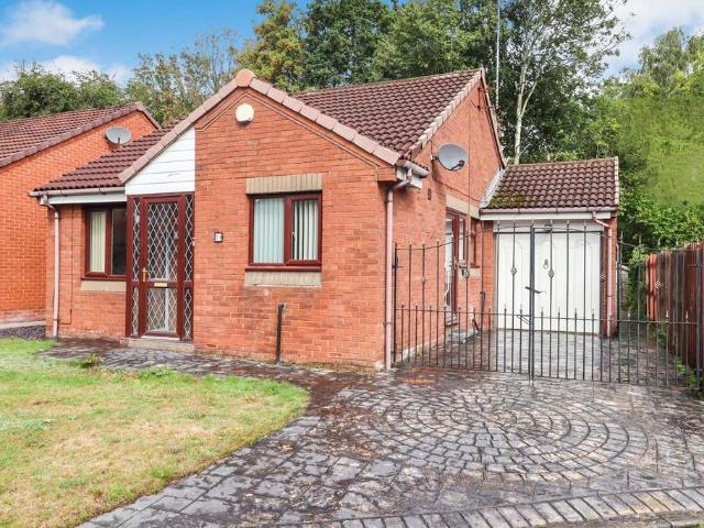 Bungalow for sale in Old Hall, Warrington