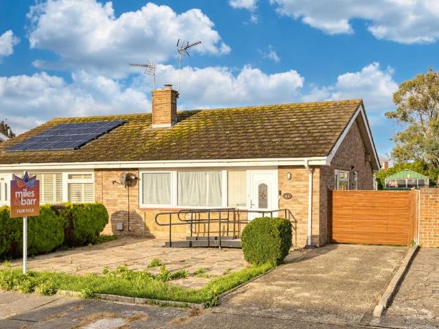 Bungalow for sale in Upton, Thanet