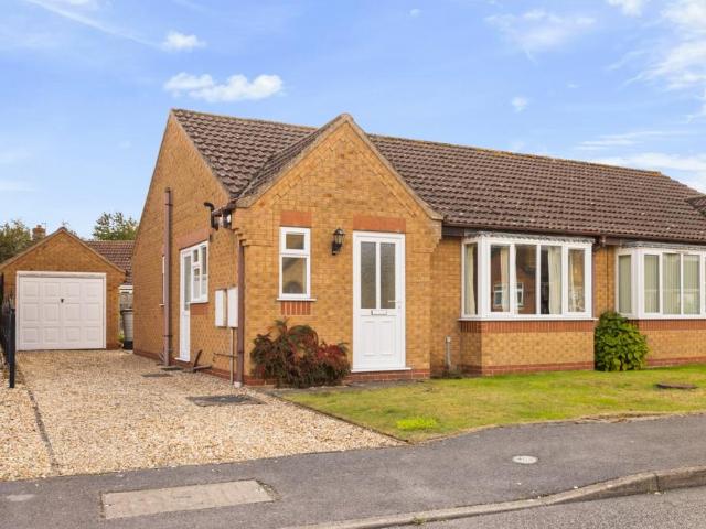 Bungalow for sale in Hibaldstow, North Lincolnshire