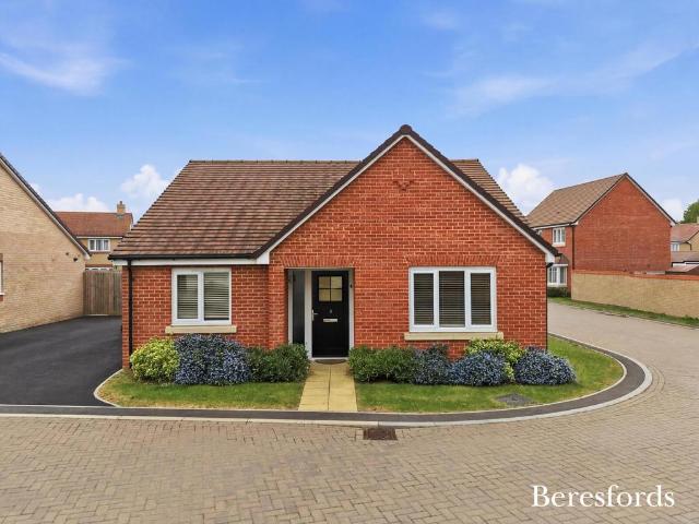 Bungalow for sale in Duton Hill, Essex