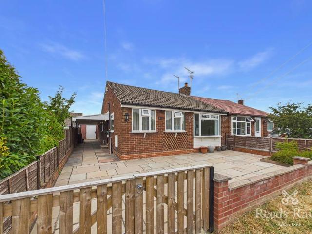 Bungalow for sale in High Field, York