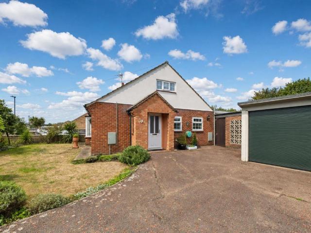 Bungalow for sale in Crostwick, Norfolk