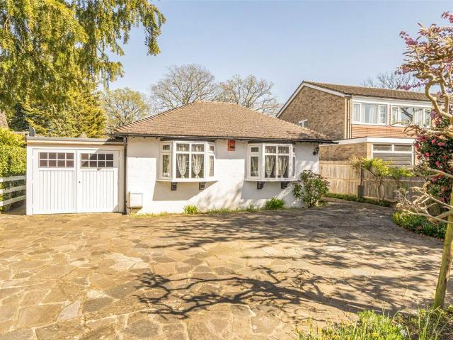 Bungalow for sale in London Borough of Croydon, Greater London