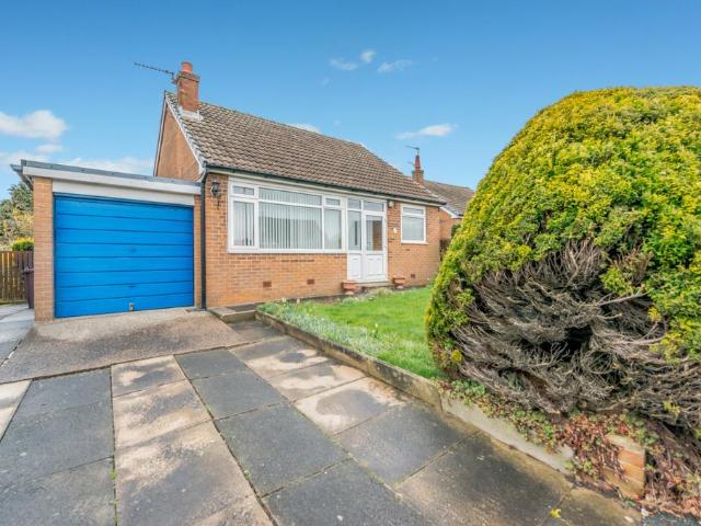Bungalow for sale in Birkenshaw, West Yorkshire