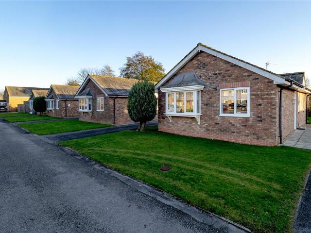 Bungalow for sale in Carnaby, East Riding Of Yorkshire