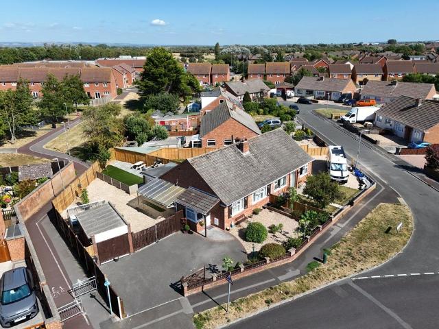 Bungalow for sale in Burnham-on-Sea and Highbridge, Burnham-on-sea