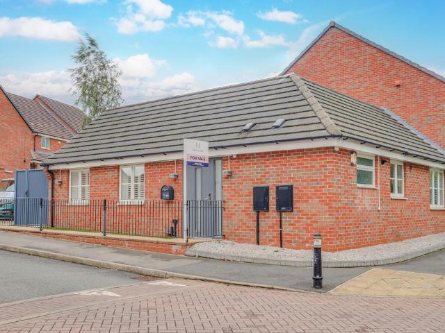 Bungalow for sale in Hamilton, Old Wharf
