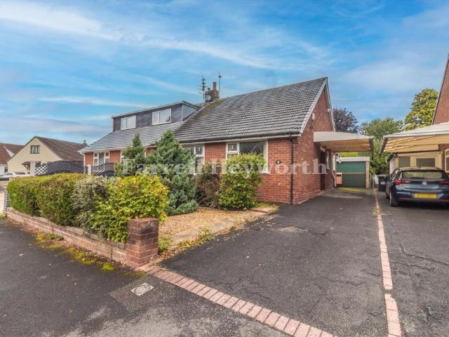 Bungalow for sale in Higher Bartle, Lancashire