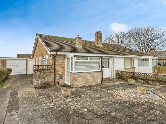 Bungalow for sale in Worle, Weston-super-mare