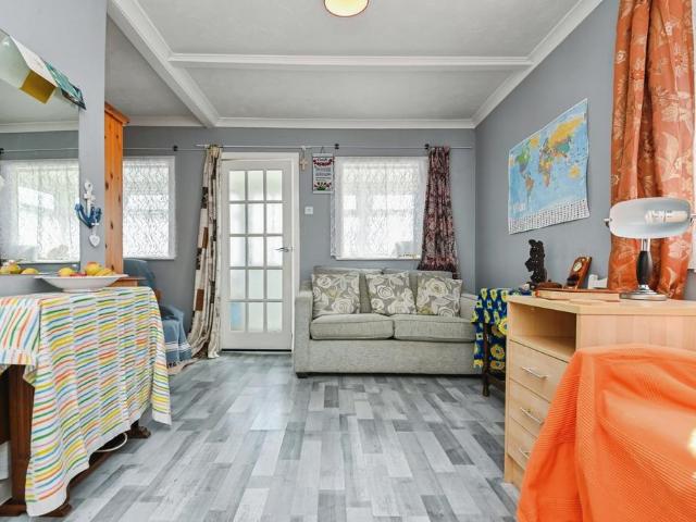 Bungalow for sale in Dale Hill, Essex
