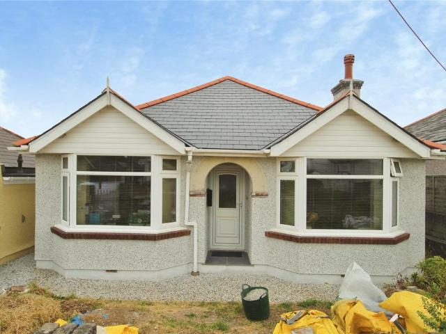 Bungalow for sale in Mount Wise