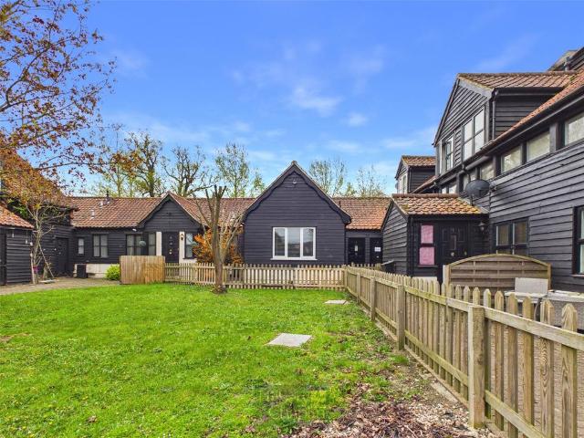 Bungalow for sale in Coxtie Green, Navestock Side