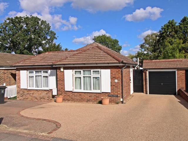 Bungalow for sale in West Wickham, Greater London