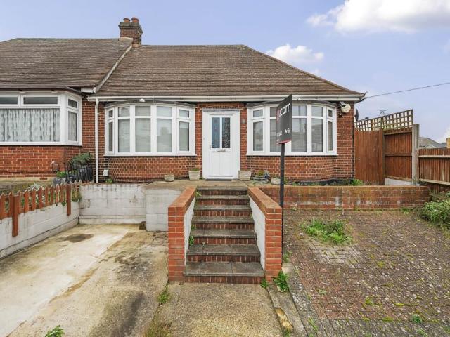 Bungalow for sale in Frindsbury