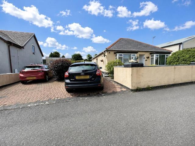 Bungalow for sale in Johnston