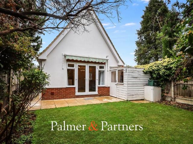 Bungalow for sale in Sandon, Chelmsford