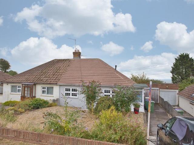 Bungalow for sale in Folkestone