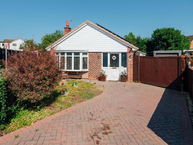 Bungalow for sale in Worcestershire