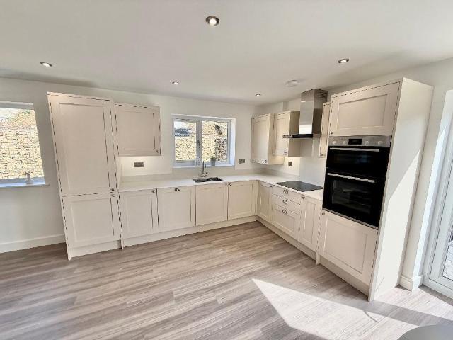 Bungalow for sale in Carlton, South Yorkshire