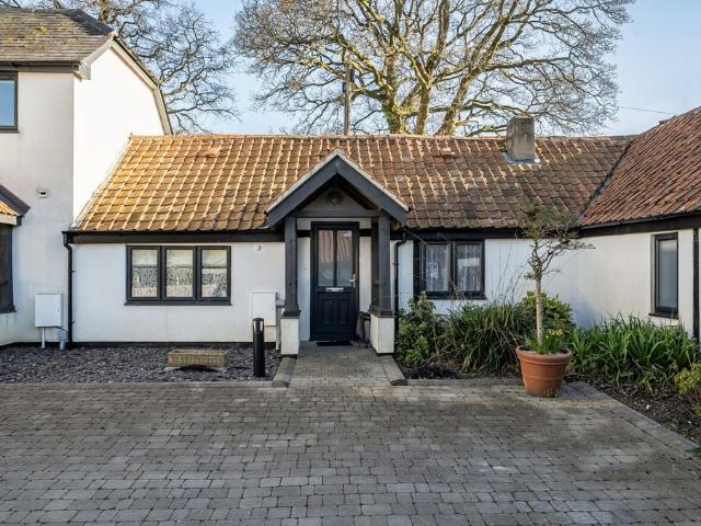 Bungalow for sale in Bolton Low Houses, Hampshire