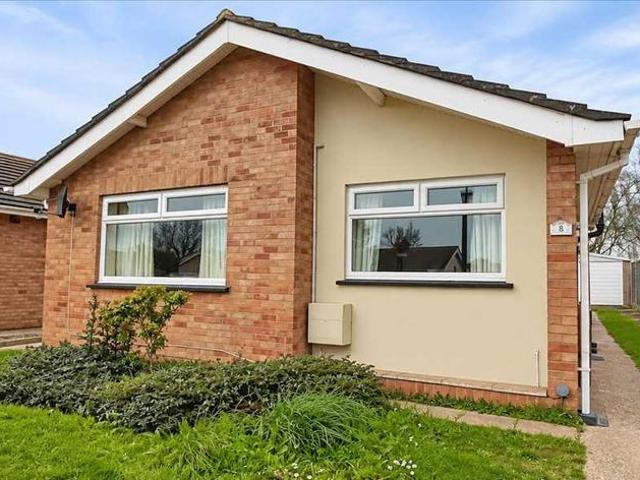 Bungalow for sale in Clacton-on-Sea, Tendring