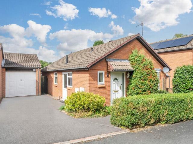 Bungalow for sale in Forthampton, Worcestershire