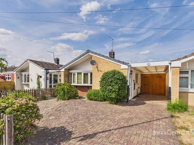 Bungalow for sale in Beamhurst, Staffordshire