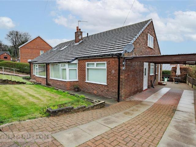 Bungalow for sale in Saddleworth, Pendock