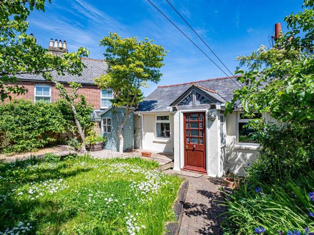 Bungalow for sale in Ore, Guestling Green