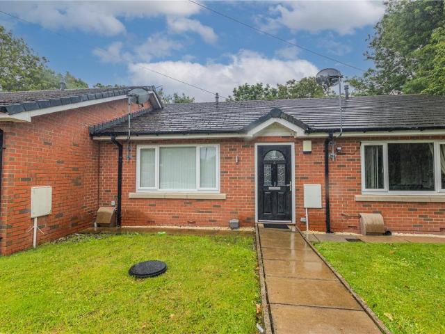 Bungalow for sale in Syke, Burnedge
