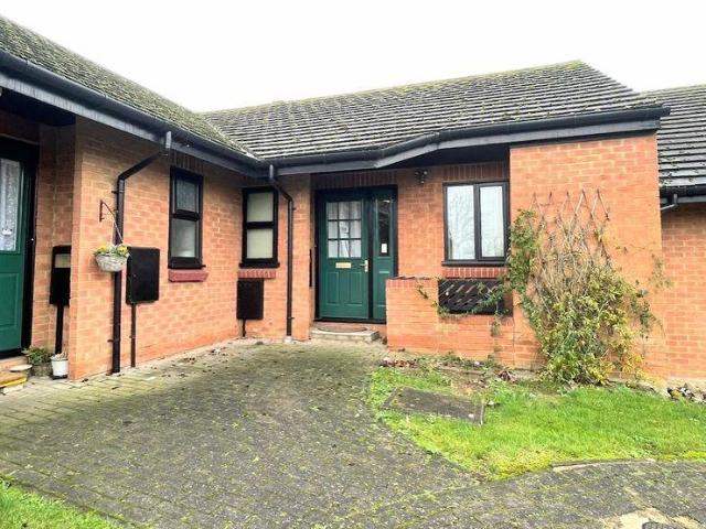 Bungalow for sale in Great Linford, Milton Keynes