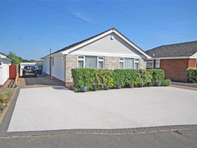 Bungalow for sale in Ashurst Bridge, Hampshire