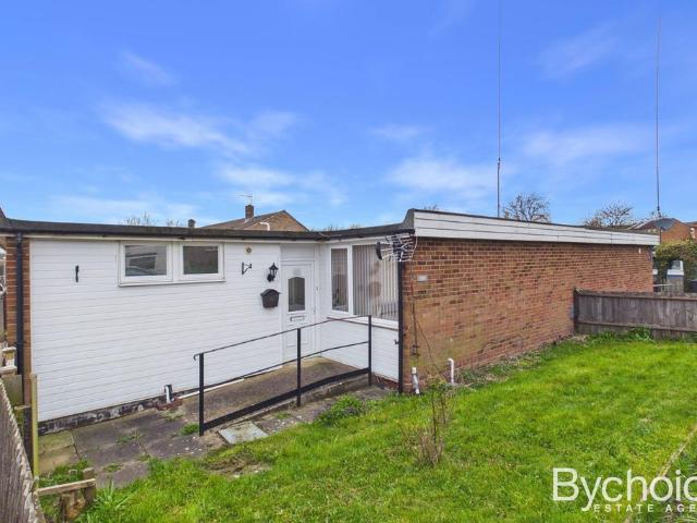 Bungalow for sale in Chelmondiston, Suffolk