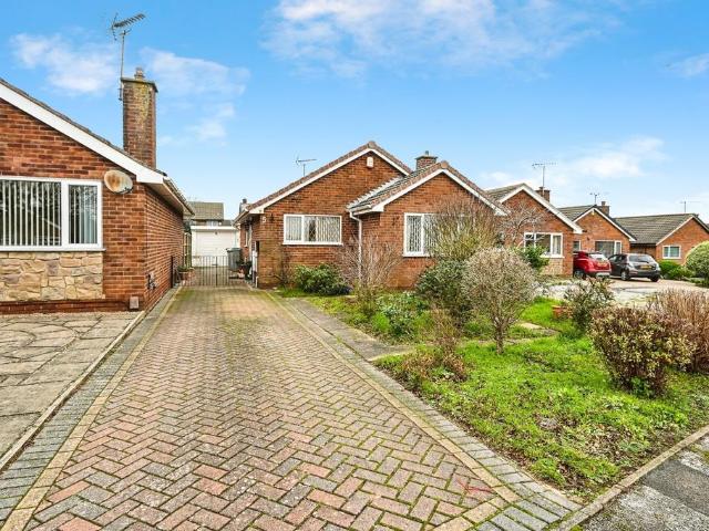 Bungalow for sale in Alverton, East Midlands