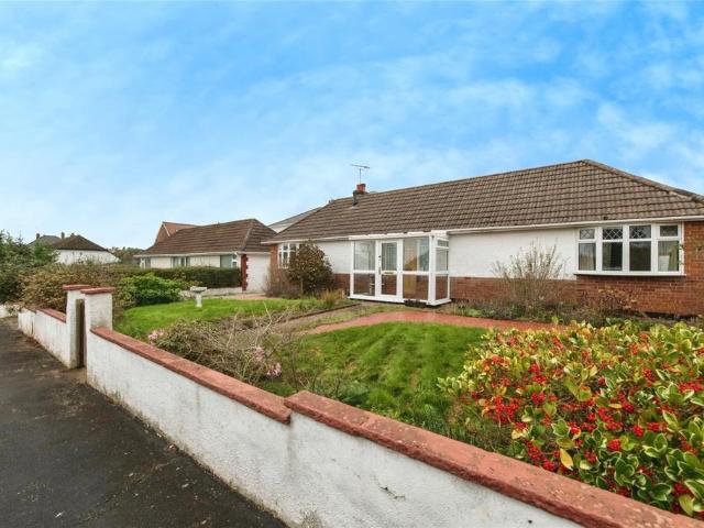 Bungalow for sale in Hulham, Budlake