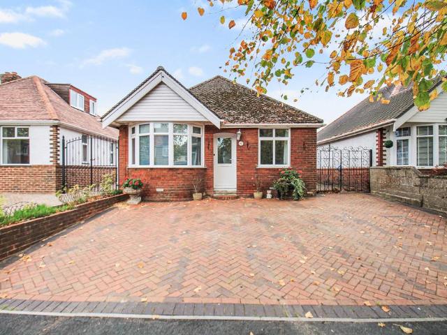 Bungalow for sale in Sholing, Isle Of Man