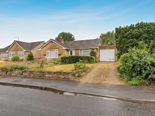 Bungalow for sale in Fossebridge, Gloucestershire