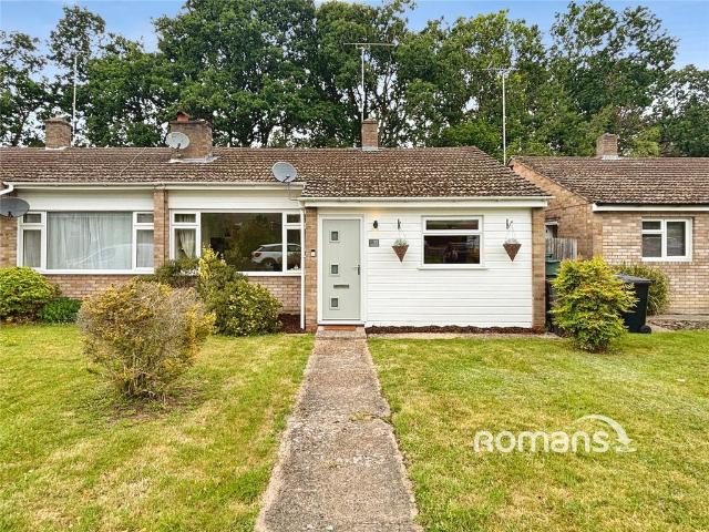 Bungalow for sale in Moulsham Green, Hart