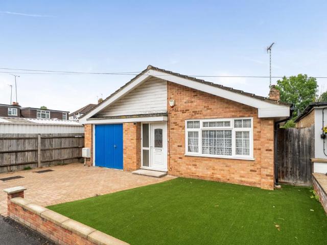 Bungalow for sale in Eastcote Village, Greater London