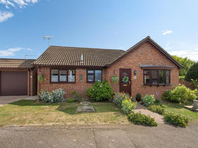 Bungalow for sale in Herne and Broomfield, The Bridge