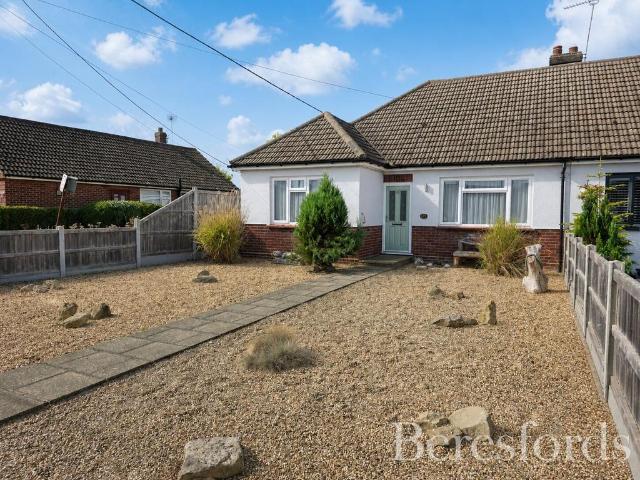 Bungalow for sale in Weeley, Dale Hill