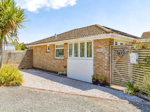 Bungalow for sale in Strode, Devon