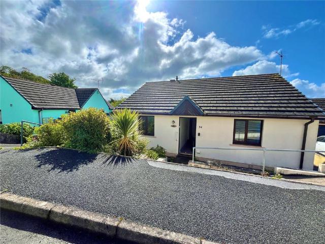 Bungalow for sale in Kilgetty, Wales