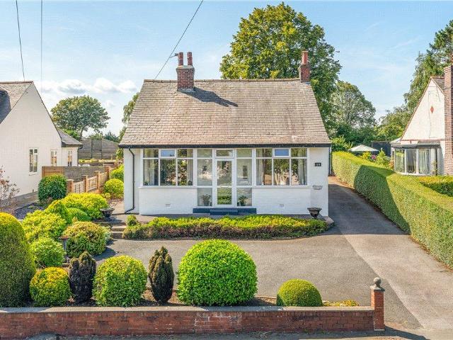 Bungalow for sale in Tranmere Park, West Yorkshire