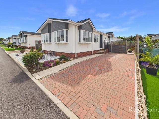Bungalow for sale in Saltburn, Redcar And Cleveland