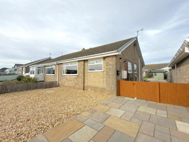 Bungalow for sale in The Pastures, Filey