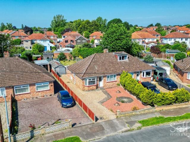 Bungalow for sale in Crostwick, Norfolk