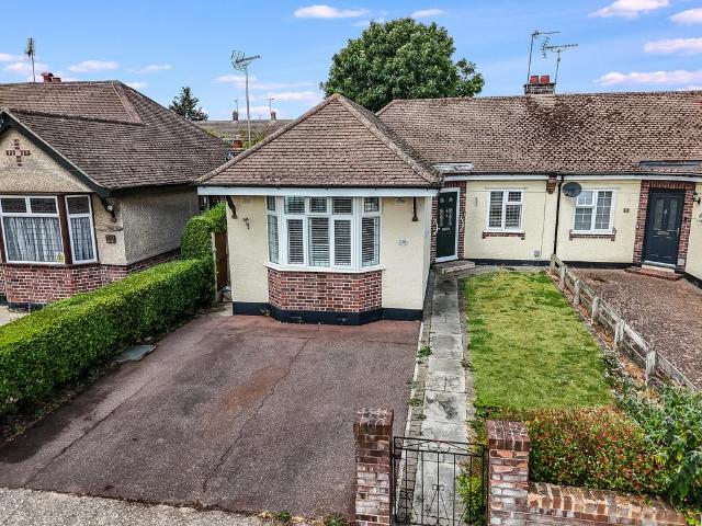 Bungalow for sale in Melbourne, Chelmsford