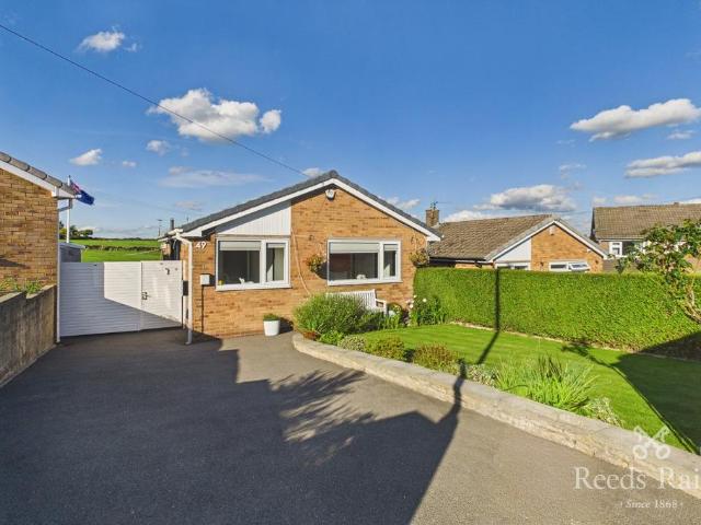 Bungalow for sale in Southowram, West Yorkshire
