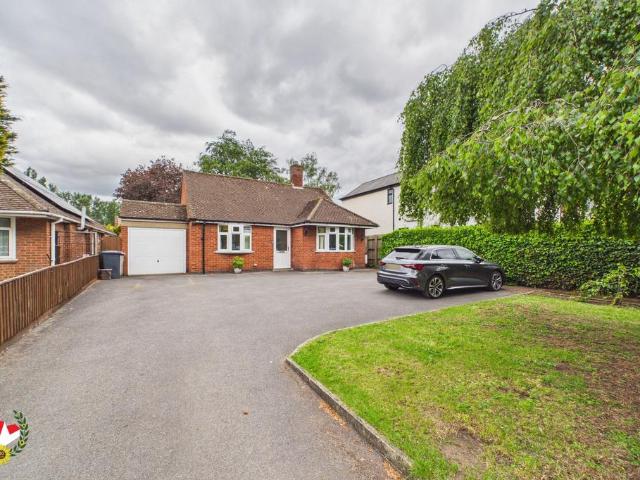 Bungalow for sale in Gloucester, Isle Of Man